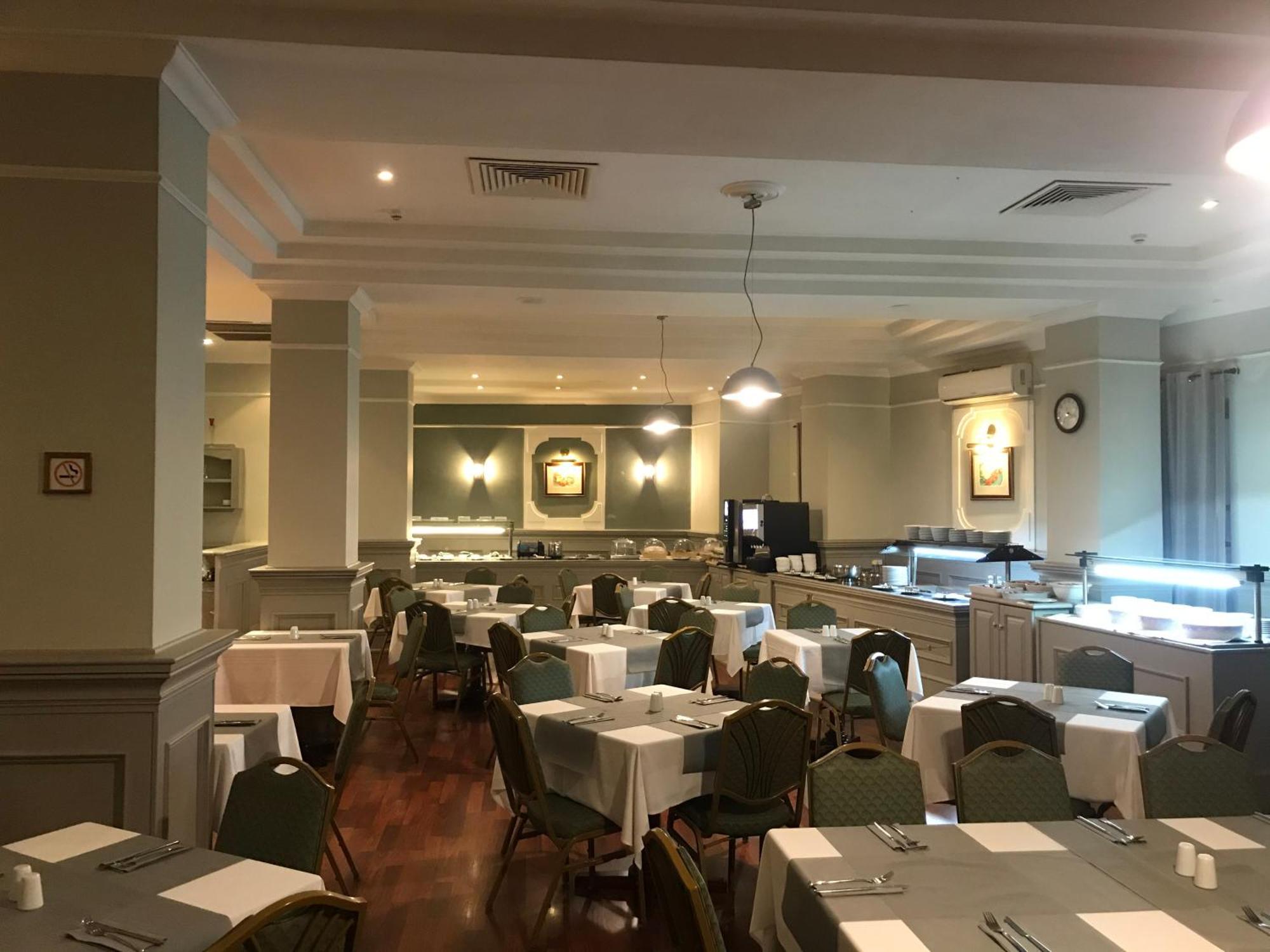 The Windsor Hotel Sliema Exterior photo