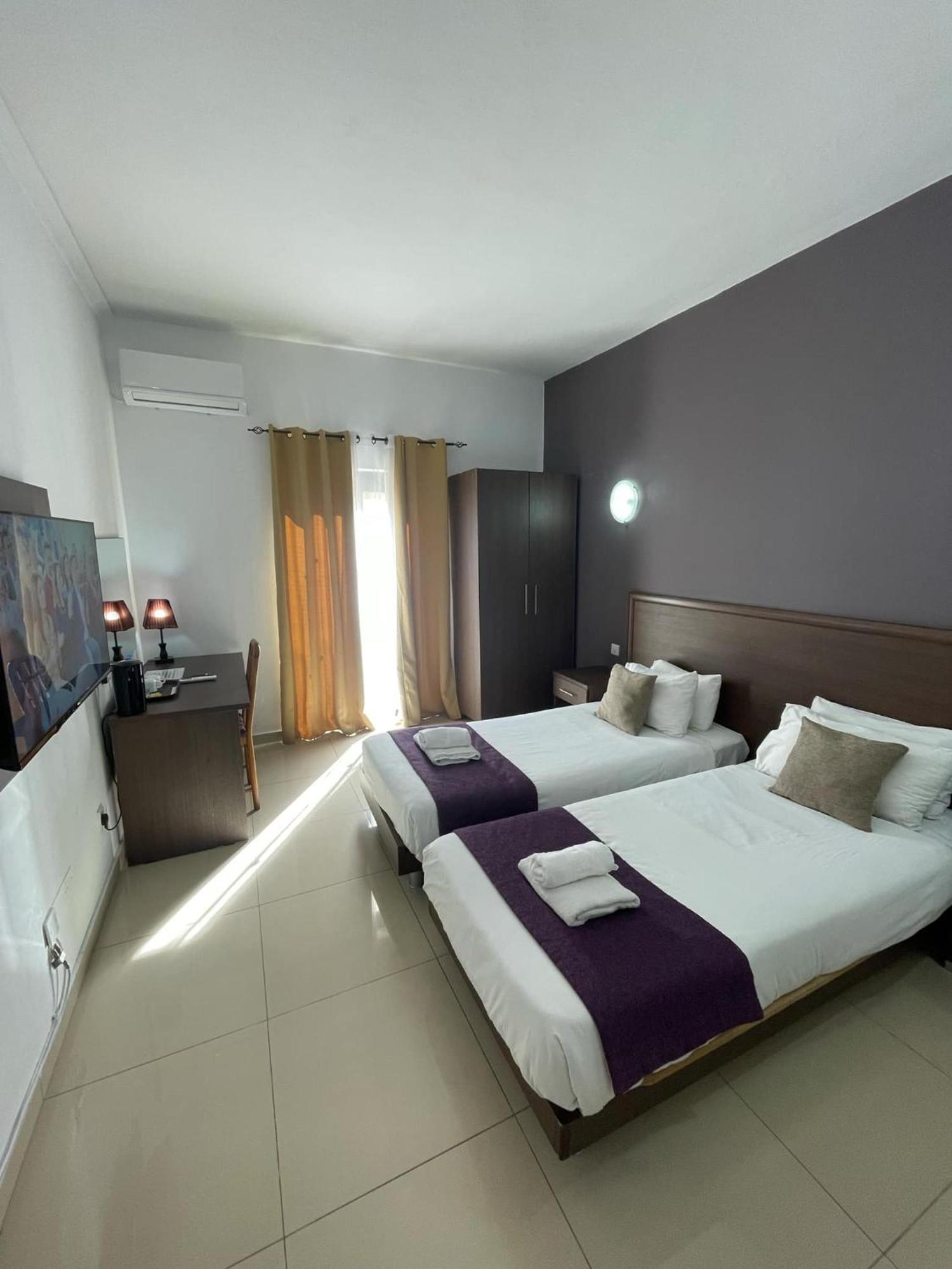 The Windsor Hotel Sliema Exterior photo